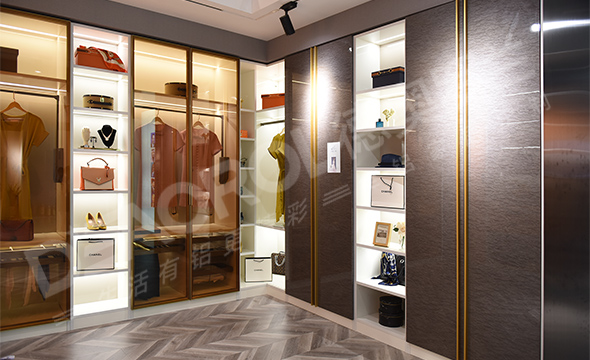 全铝衣柜 全铝衣柜